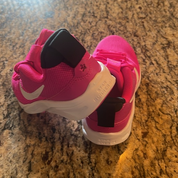 Nike youth Star Runner 4 NN (PS) - Picture 2 of 7